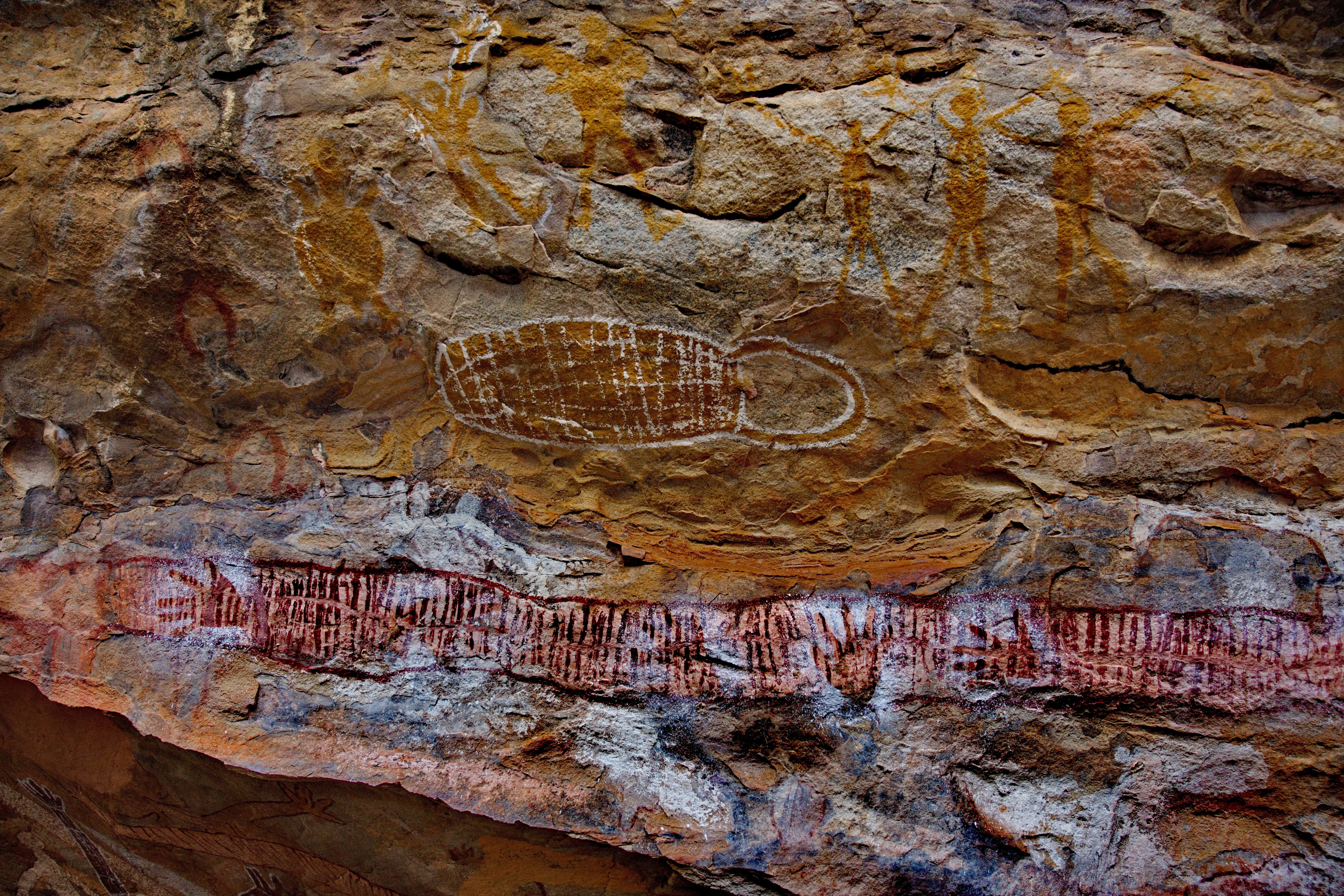 The stories written in stone: discovering Laura Rock Art